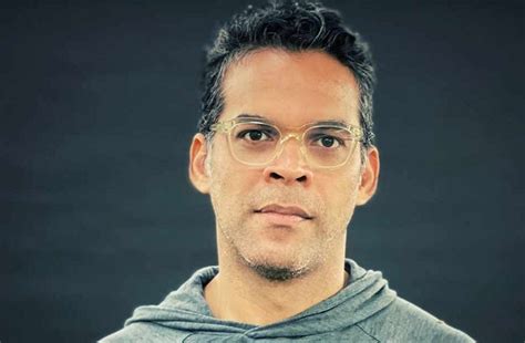 Interview: Speaking Cinema with Vikramaditya Motwane » Nerd Panda