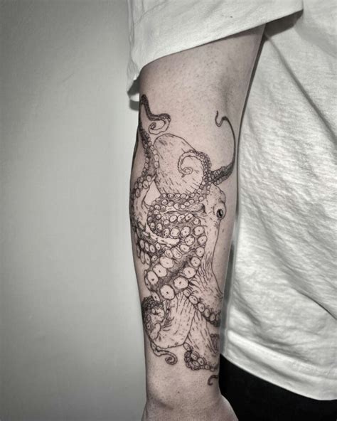 105+ Kraken Tattoo Ideas To Bring This Sea Monster To Life