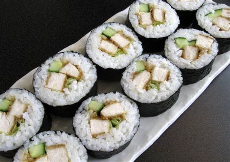 Crispy Chicken ‘Katsu’ Sushi Rolls Recipe by Hiroko Liston - Cookpad