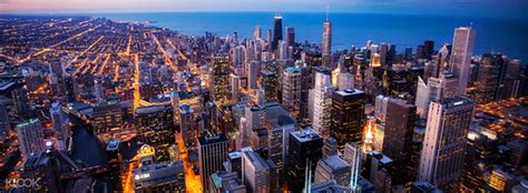 Willis Tower Skydeck Ticket Chicago, USA