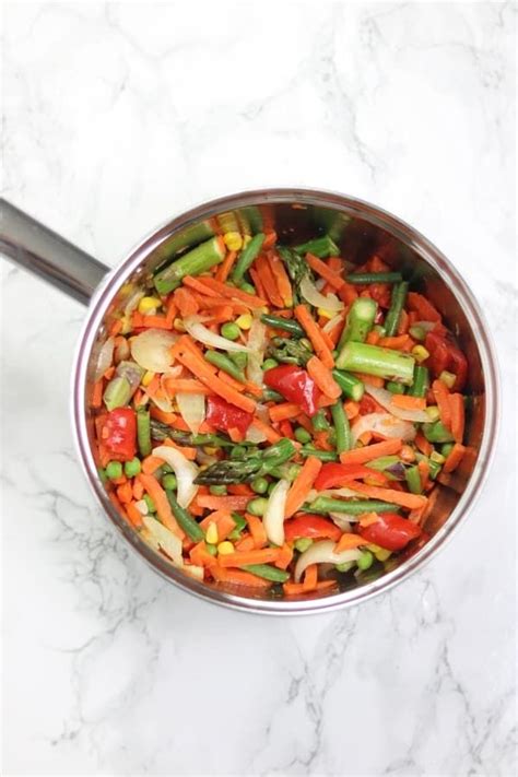 Easy sauteed vegetables recipe that is healthy and delicious. Let me show you how to saute ...