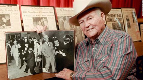 James Leavelle, the detective photographed escorting Lee Harvey Oswald ...