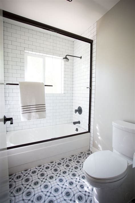 Modern Tub Shower Combo - They complement and enhance the bathroom in ways a conventional ...