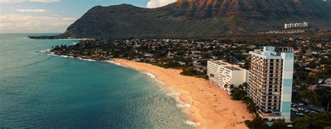 Hawaiian Princess Oceanfront Condos in Makaha