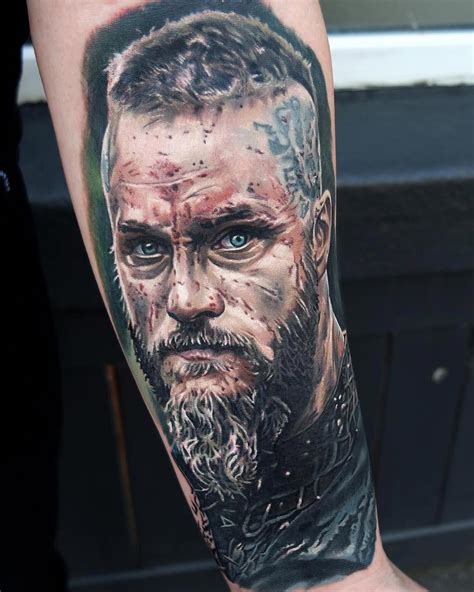 10+ Ragnar Lothbrok Tattoo.