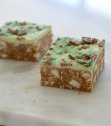 The Best No Bake Peppermint Slice Recipe - Create Bake Make