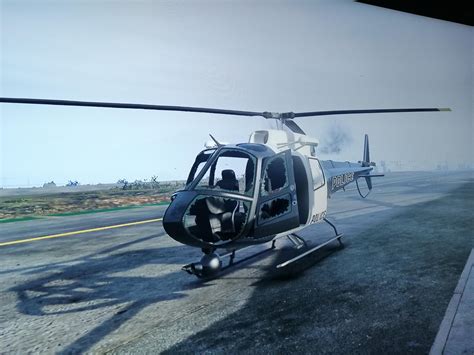 I got a Police helicopter! It just landed and then i took it. : r/GTA