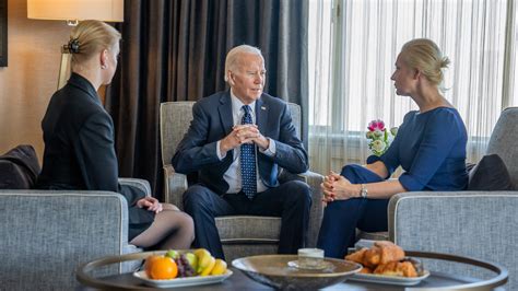 Alexei Navalny: President Joe Biden meets with widow Yulia Navalnaya, daughter Dasha of late ...