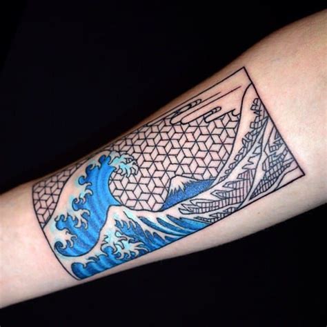 15 Powerful Hokusai Wave Tattoos • Tattoodo