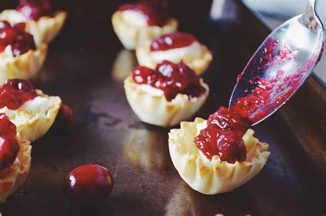 Phyllo Cups with Brie and Jalapeño Cranberry Chutney - My Modern Cookery