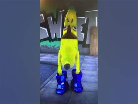 scary banana 🍌 😂 - YouTube