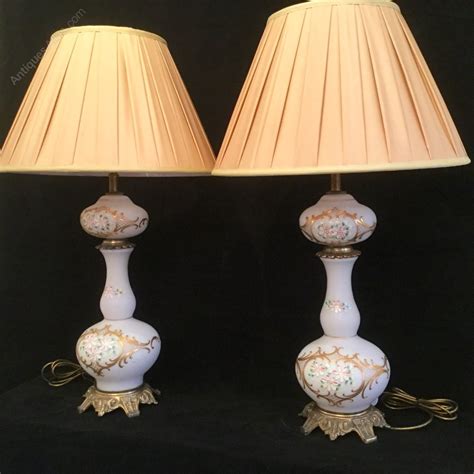 Antiques Atlas - Pair Of Frosted Glass Table Lamps