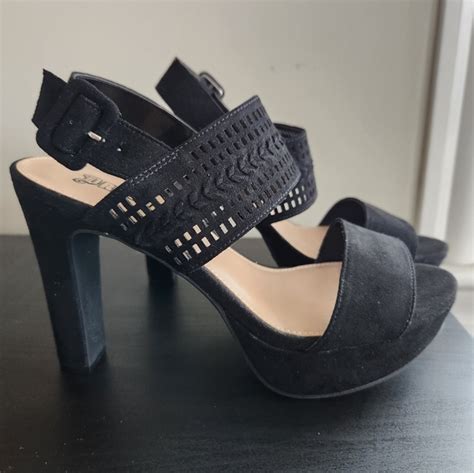 Brash | Shoes | Brash Black Velvet Heels | Poshmark