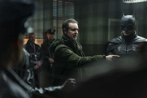 'The Batman' sequel moving forward as Matt Reeves inks overall deal ...