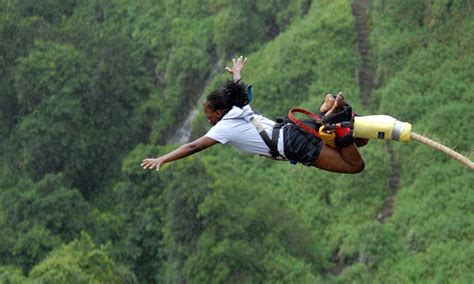 Lotus tower to offer world’s highest Bungee jump - Ceylon Independent