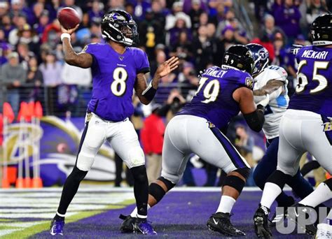 Photo: Tennessee Titans vs Baltimore Ravens Division Playoffs ...