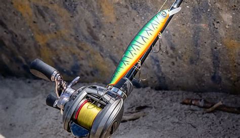 8 Best Baitcaster Reels For Beginners In 2022 | Reviewed by Fishing ...