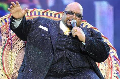 10 Best Solomon Burke Songs of All Time - Singersroom.com