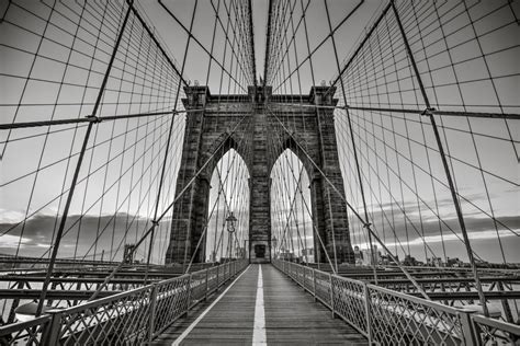 Hidden wine tunnels helped to fund the Brooklyn Bridge