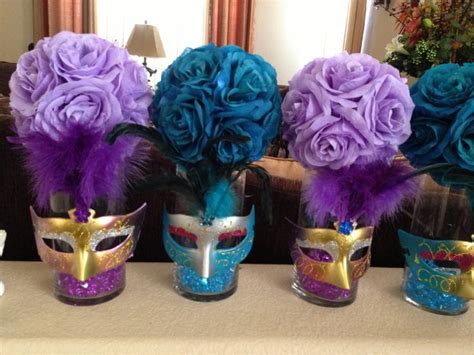 Pat 's masquerade party ideas | Masquerade party decorations ...