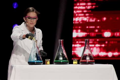 Miss America 2020, Camille Schrier, Is an Actual Scientist | Glamour