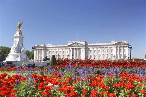 Buckingham Palace, One of The Most Magnificent Palaces in The World ...