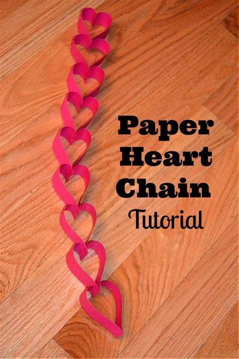 Heart Chain Craft, Heart Diy, Heart Crafts, Diy Garland Paper, Paper Heart Garland, Diy Paper ...