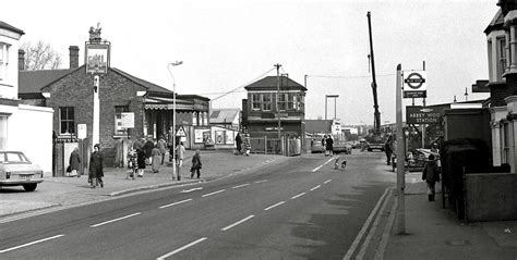 Abbey Wood London April 1975 | Abbey Wood Station Road down … | Flickr