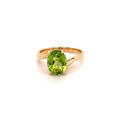 PERIDOT RING