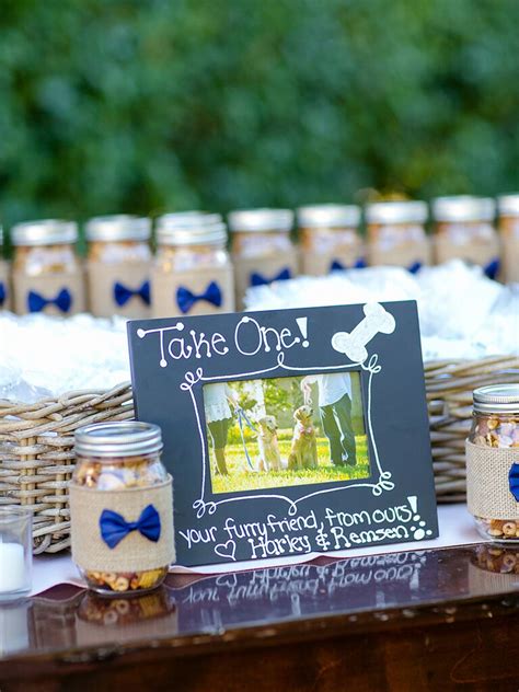 25 DIY Wedding Favors for Any Budget