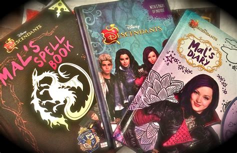 Disney Sisters: Descendants: 3 Books That Will Put A Spell On You ...