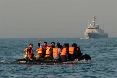 English Channel Migrants and Refugees: Safety of Life at Sea Comes First | Human Rights at Sea