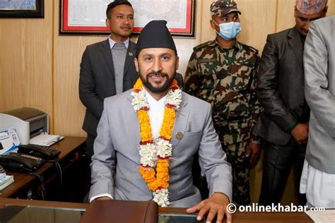 Rabi Lamichhane tells police not to please politicians for transfers or promotions ...