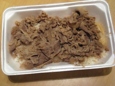 Review: Yoshinoya - Beef Bowl | Brand Eating