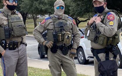 DPS troopers guard Capitol as protesters gather for opening of Texas Legislative Session - KTSA