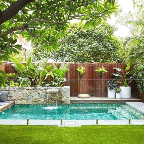 Small garden | Pools for small yards, Small backyard landscaping, Pool ...