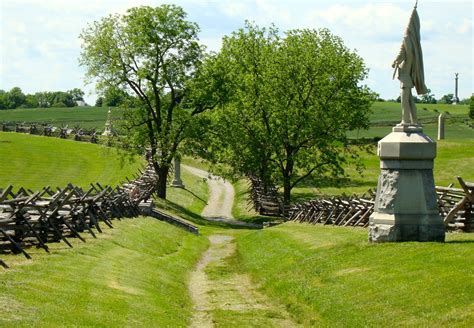 Civil War Hikes: Antietam Battlefield Hike: The Cornfield and Bloody Lane