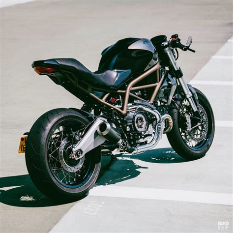 Basic Instinct: A Ducati Monster 797 from Hong Kong | Bike EXIF