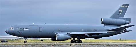 KC-10 Extender : r/aviationpics