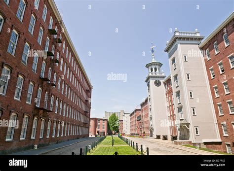 Lowell mills hi-res stock photography and images - Alamy
