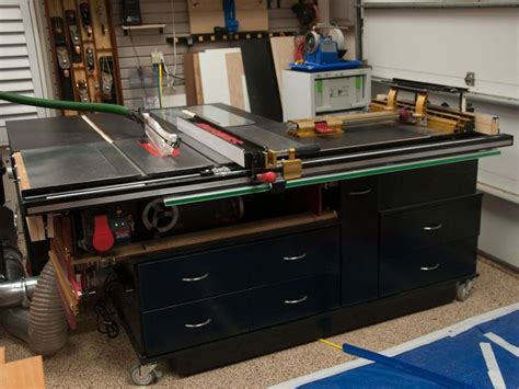 Sawstop and Router Cabinet / Infeed Table / Outfeed Table Project - by zzzzdoc @ LumberJocks.com ...