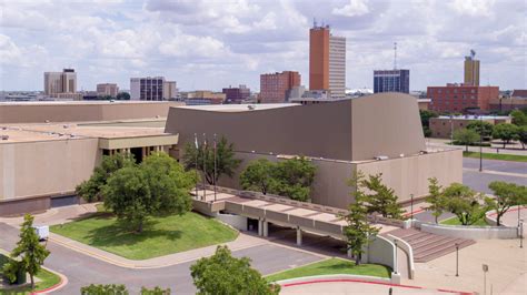 City Council approves Lubbock Memorial Civic Center expansion study ...