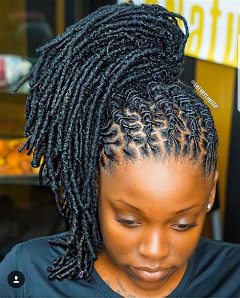 #styledlocs #updolocs | Penteados com dreads, Penteados, Penteados naturais