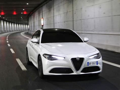 Alfa Romeo Giulia | Reviews | Complete Car