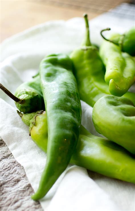 Seasonal Spotlight: All About Hatch Green Chiles - The Gourmet Gourmand