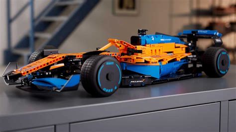 Bolid Formuły 1 z klocków Lego. McLaren MCL35M zachwyci fanów klocków i wyścigów | Motocaina.pl