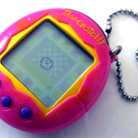 Tamagotchi from The Most Awesome Things From the '90s | E! News