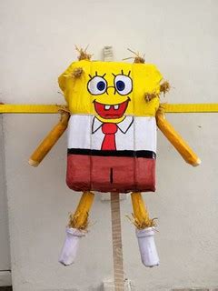 spongebob | Mya Muldoon's Spongebob Squarepants scarecrow is… | Flickr