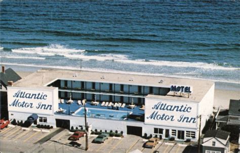 Atlantic Motor Inn Wells Beach, ME Postcard