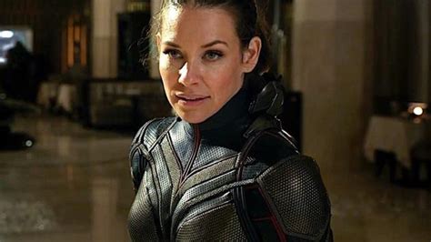 Avengers star Evangeline Lilly slammed for refusing to self-quarantine amid coronavirus outbreak ...